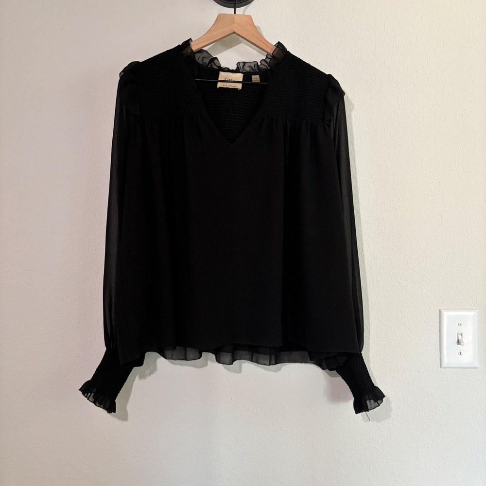 Elie Elie Tahari Blouse M Smocked Ruffle V-Neck Chiffon Black Romantic Goth
